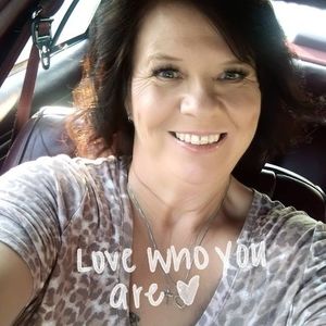 Meet your Posher, Tracy